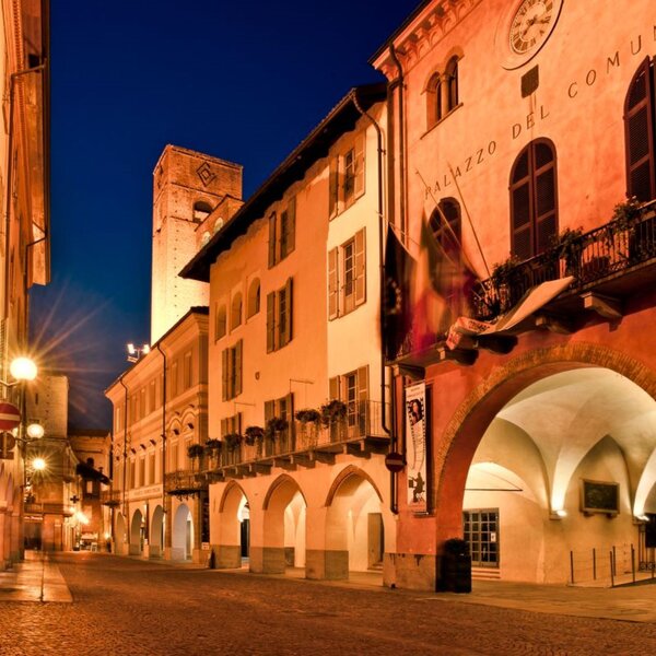 Alba A Passeggiar Per La Città1