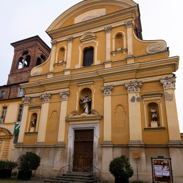 Asti, among the fortified houses of San Martino