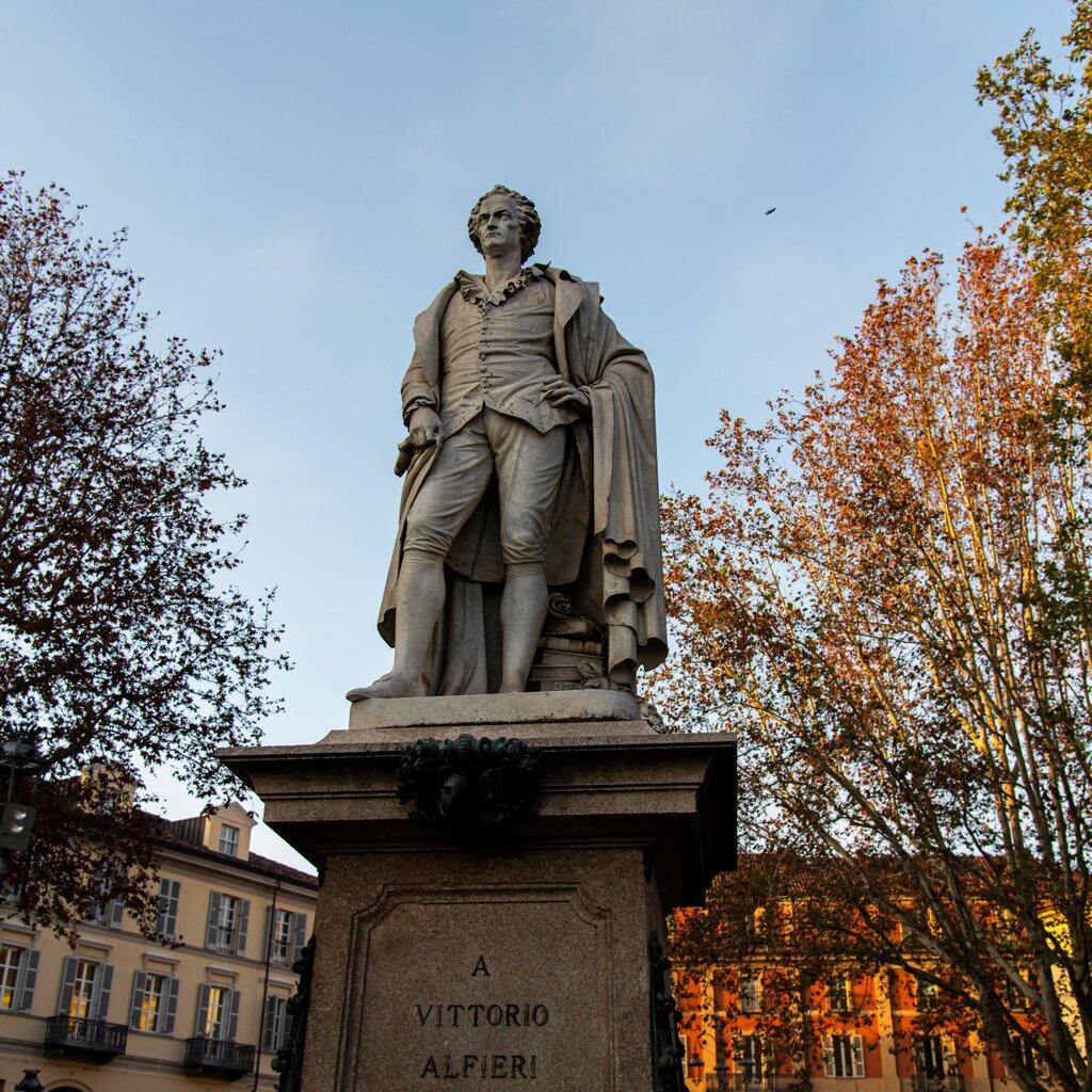Piazza Alfieri Asti Giorgio Perottino Archivio VisitPiemonte GettyImages (1)