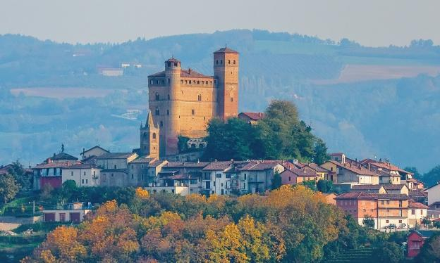 Serralunga Medievalis - Serralunga d'Alba