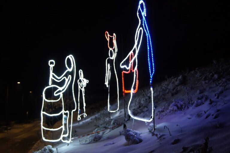 Presepe di luci - Mango (CN)