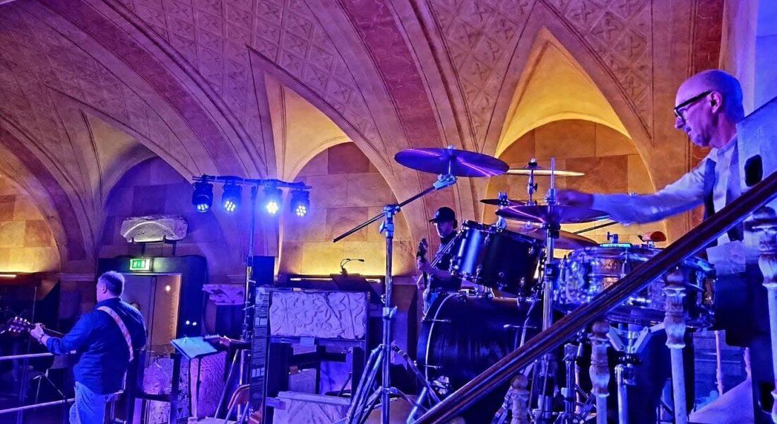 MudiSera – Musica SottoSopra - Alba MudiSera – Musica SottoSopra - Alba