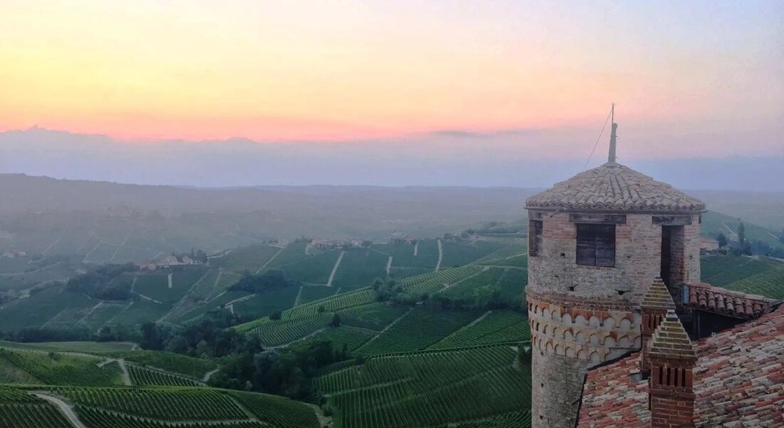 Castello Segreto - Serralunga d'Alba