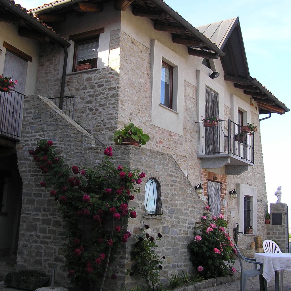 LA CASCINA