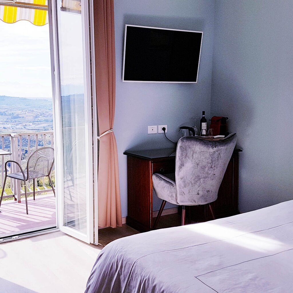 DIANO D'ALBA BEB VILLA BELLAVISTA (3)