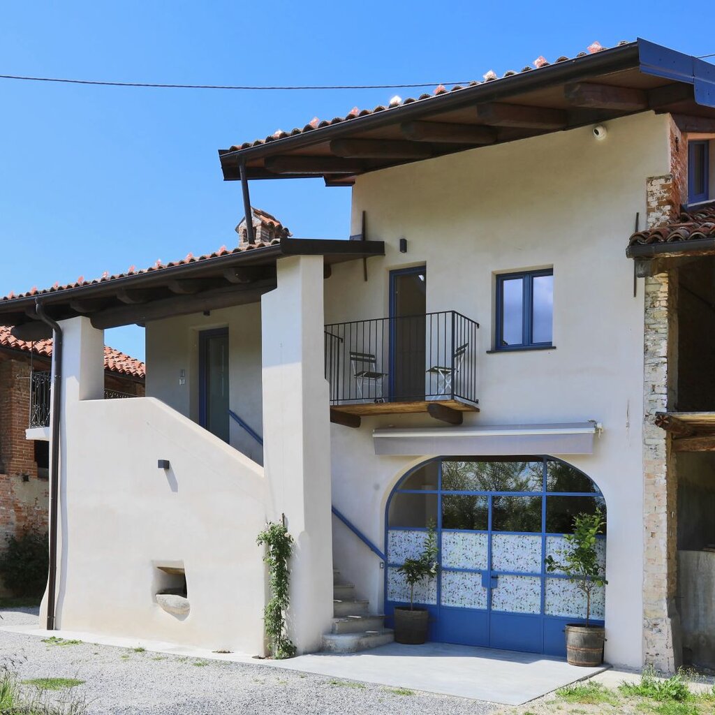 Dogliani Cav Abbraccio 3