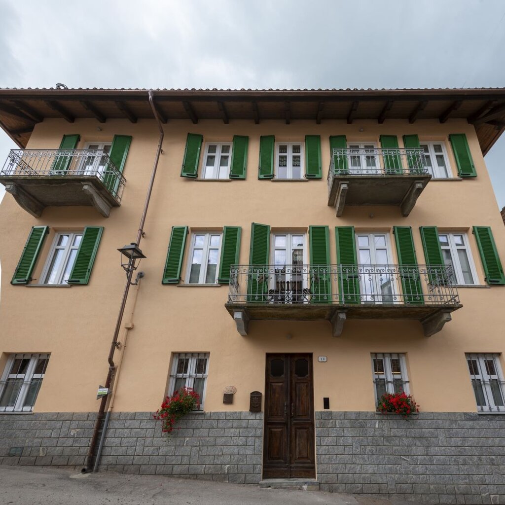 LA MORRA CAV CASA BORDESINI Rid2