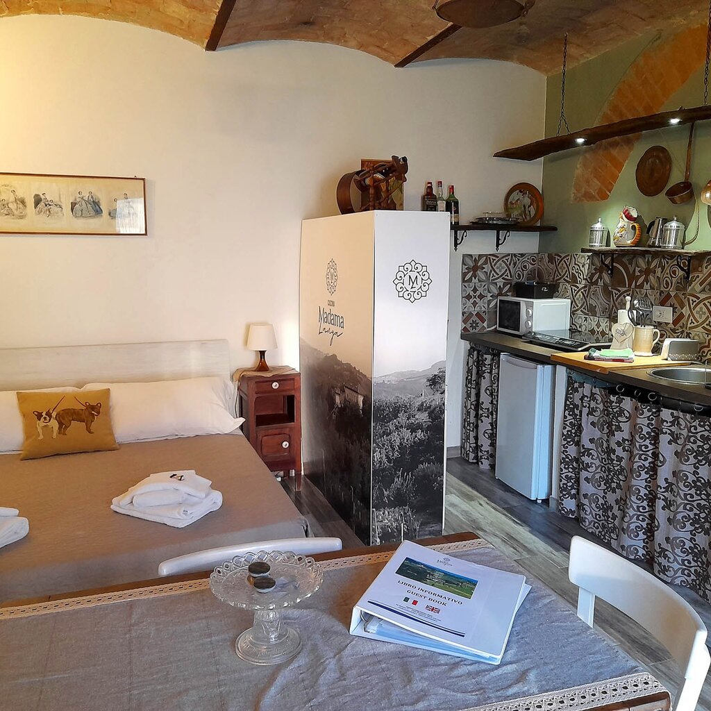 MONTELUPO ALBESE RCH CASCINA MADAMA LANGA (2)