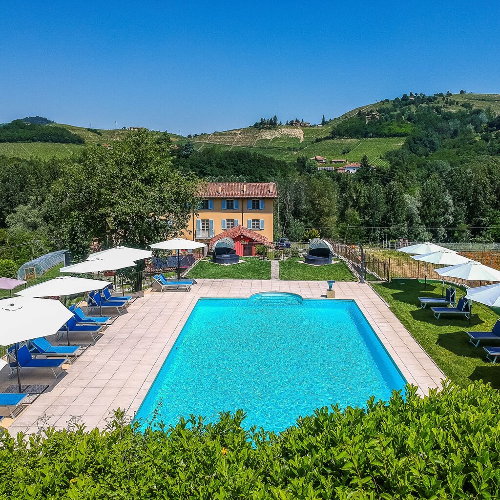 SANTO STEFANO BELBO CAV VIGNA DELL'ACQUA 2