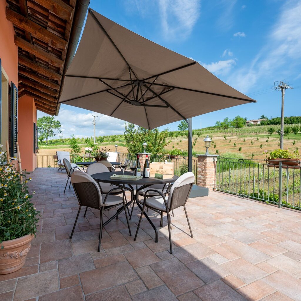 Castagnole Delle Lanze Agr Cascina Galarin4