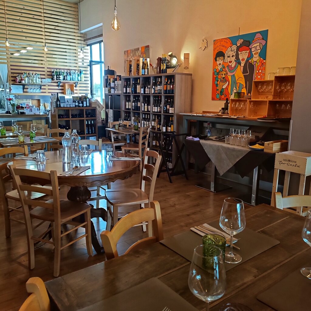 Service for tourists - Restaurant - Supa Zupperia - Langhe