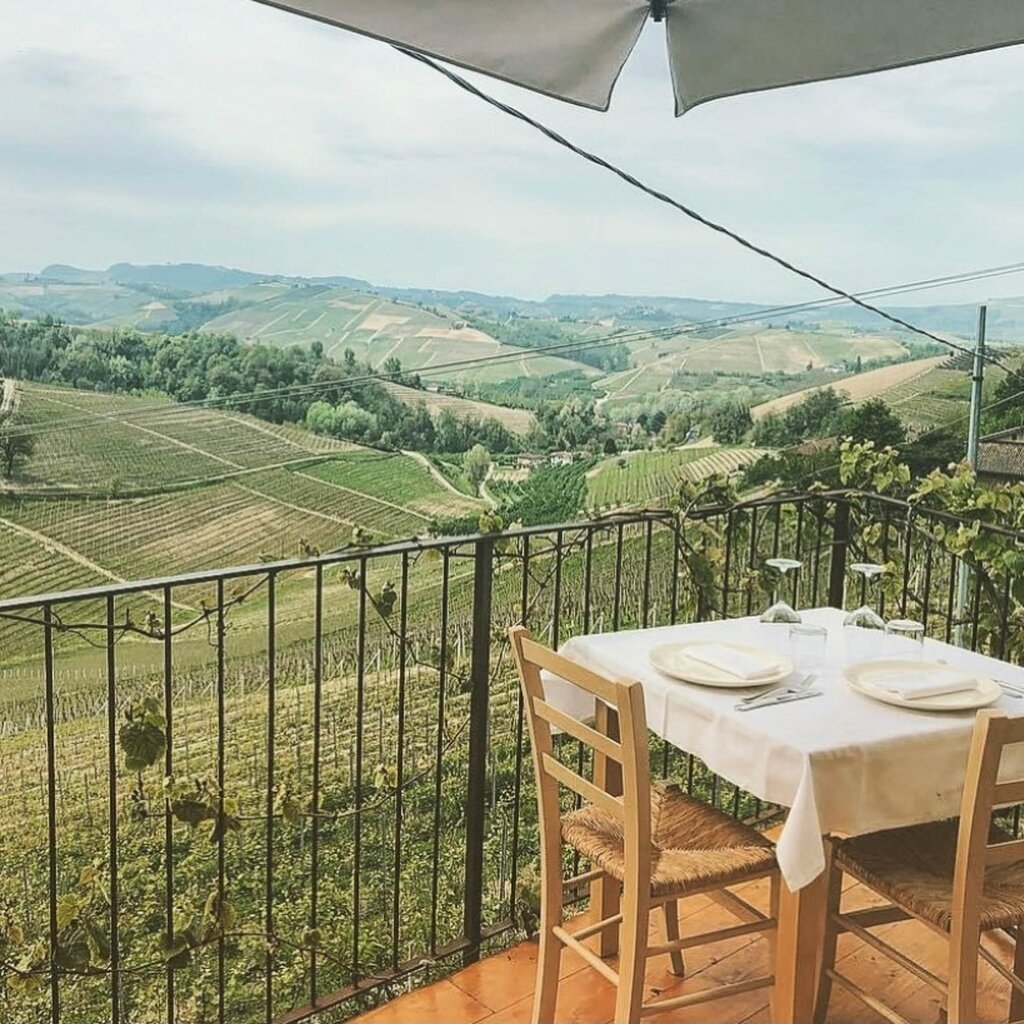 DIANO D'ALBA OSTERIA IL CORTILE (1)