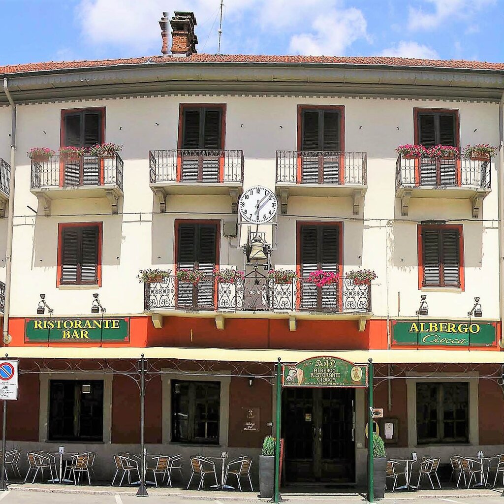 CASTELNUOVO DON BOSCO ALBERGO RISTORANTE CIOCCA 1