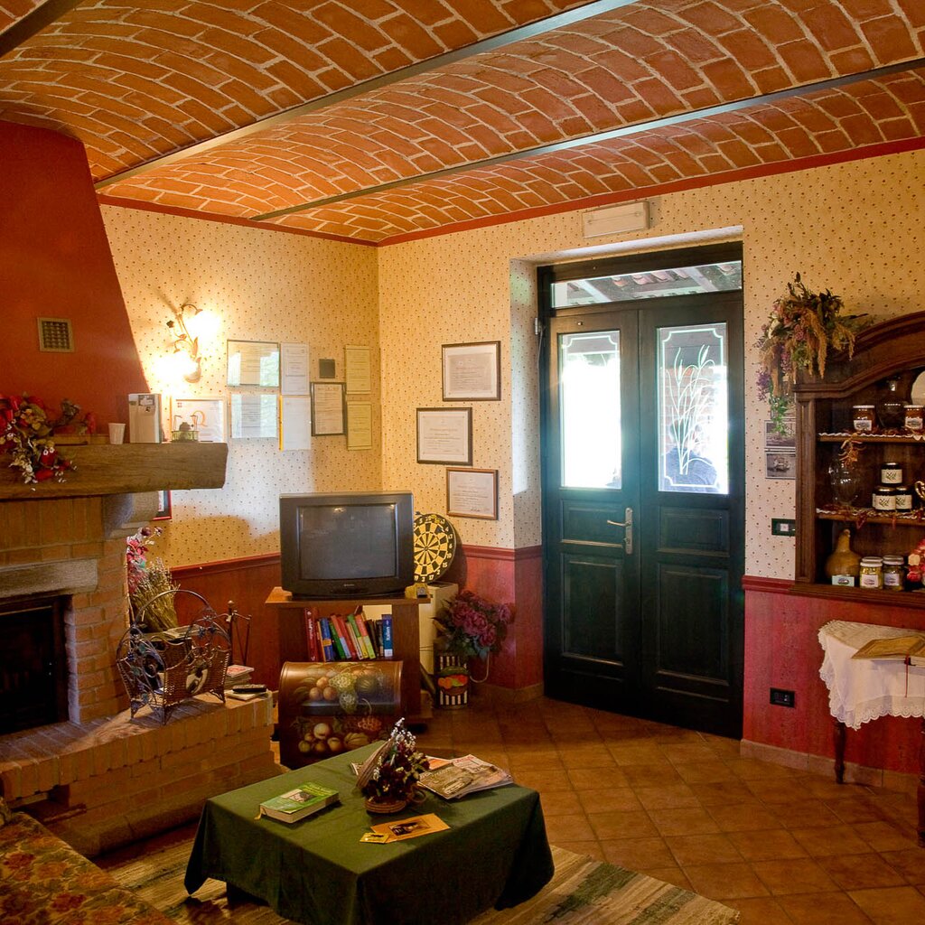 CELLARENGO CASCINA PAPA MORA 2