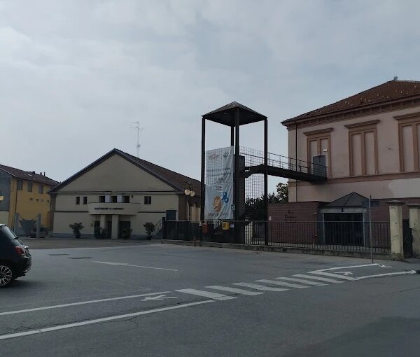 Sala Conferenze Centro Polifunzionale “G . Arpino”